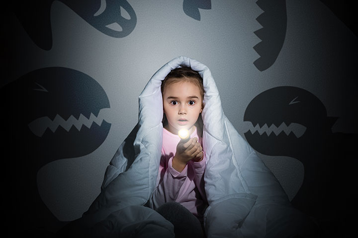 الخوف عند الأطفال.. ما أسبابه وكيف نتعامل معه؟