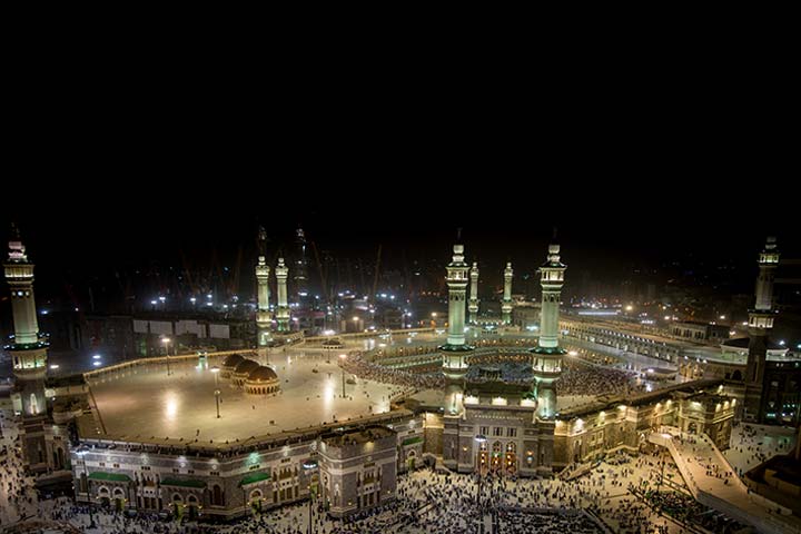 أجمل مساجد العالم.. منارات شاهدة على روعة العمارة الإسلامية