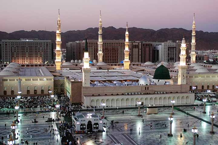 أجمل مساجد العالم.. منارات شاهدة على روعة العمارة الإسلامية