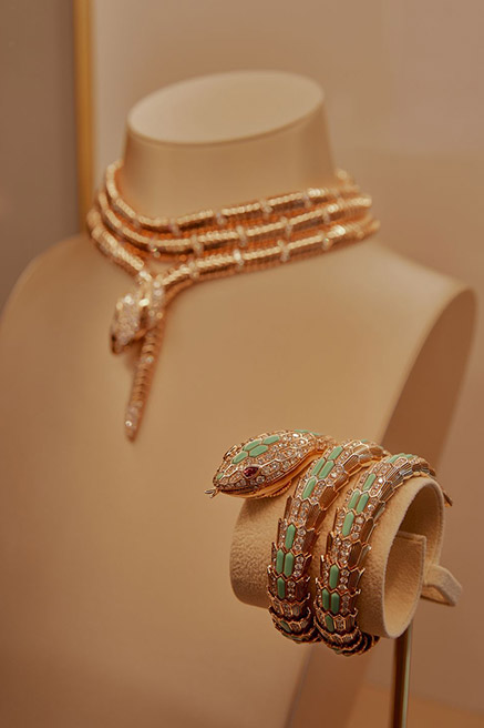 في هذا الشهر.. بولغاري تبيع مجموعة نادرة من مجوهرات Serpenti في معرض بنيويورك