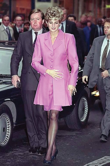 الأميرة ديانا في زيارة لباريس عام 1992