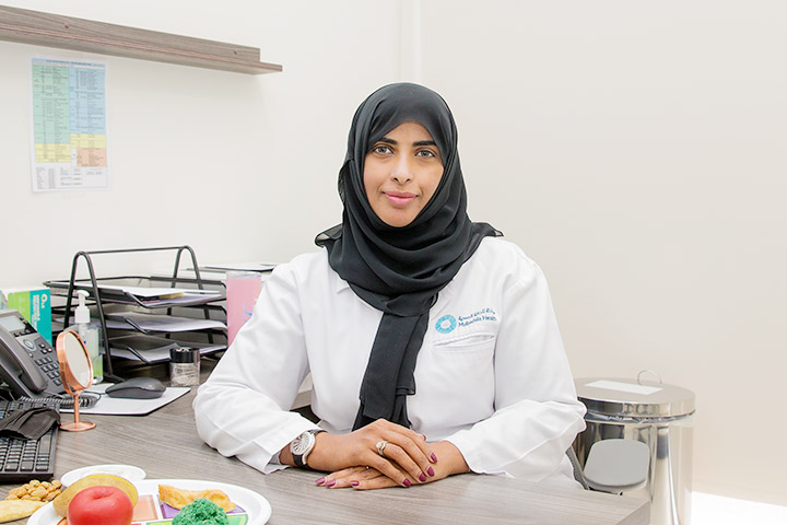 مريم الشامسي: أسعى إلى التخصص في علاجات مرض السمنة وتعزيز خبرتي في هذا المجال