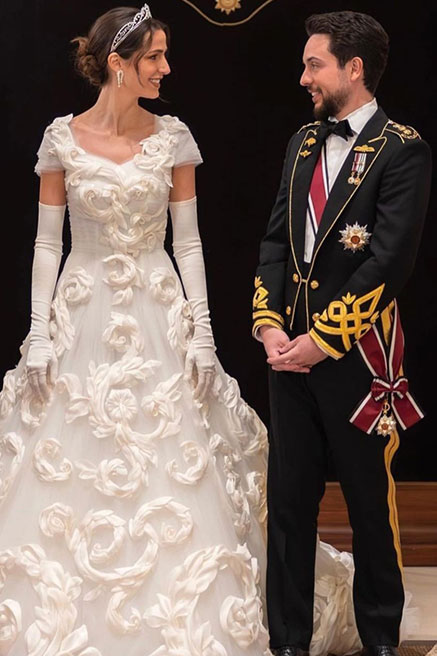أناقة راقية وفخامة ملكية في حفل زفاف الأمير الحسين بن عبد الله